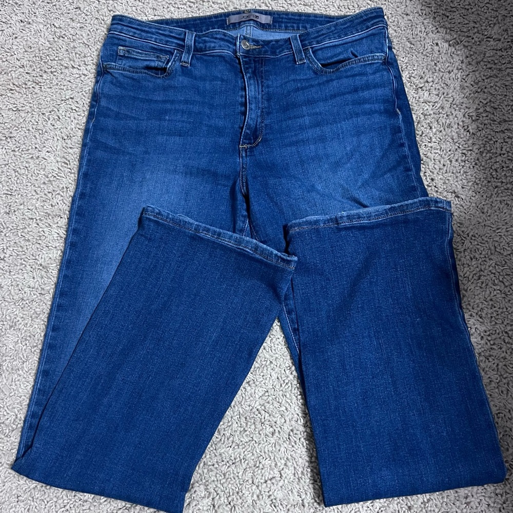 Joe's Jeans Straight Leg in Classic Blue